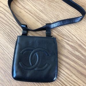 VINTAGE Chanel waist bag